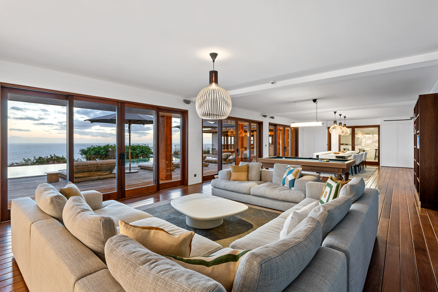 Sixieme Sens | Living Room
